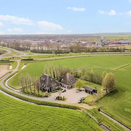 Nostalgisch In Scholp Farm *